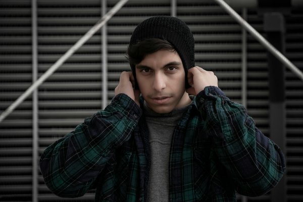 Elevate Your Style with a Classic British Bowler Hat: Master the Modern Look